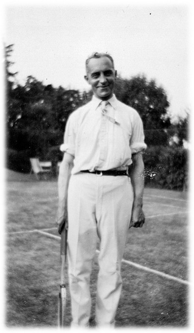 Photo of Alvan Birkett holding a tennis racket